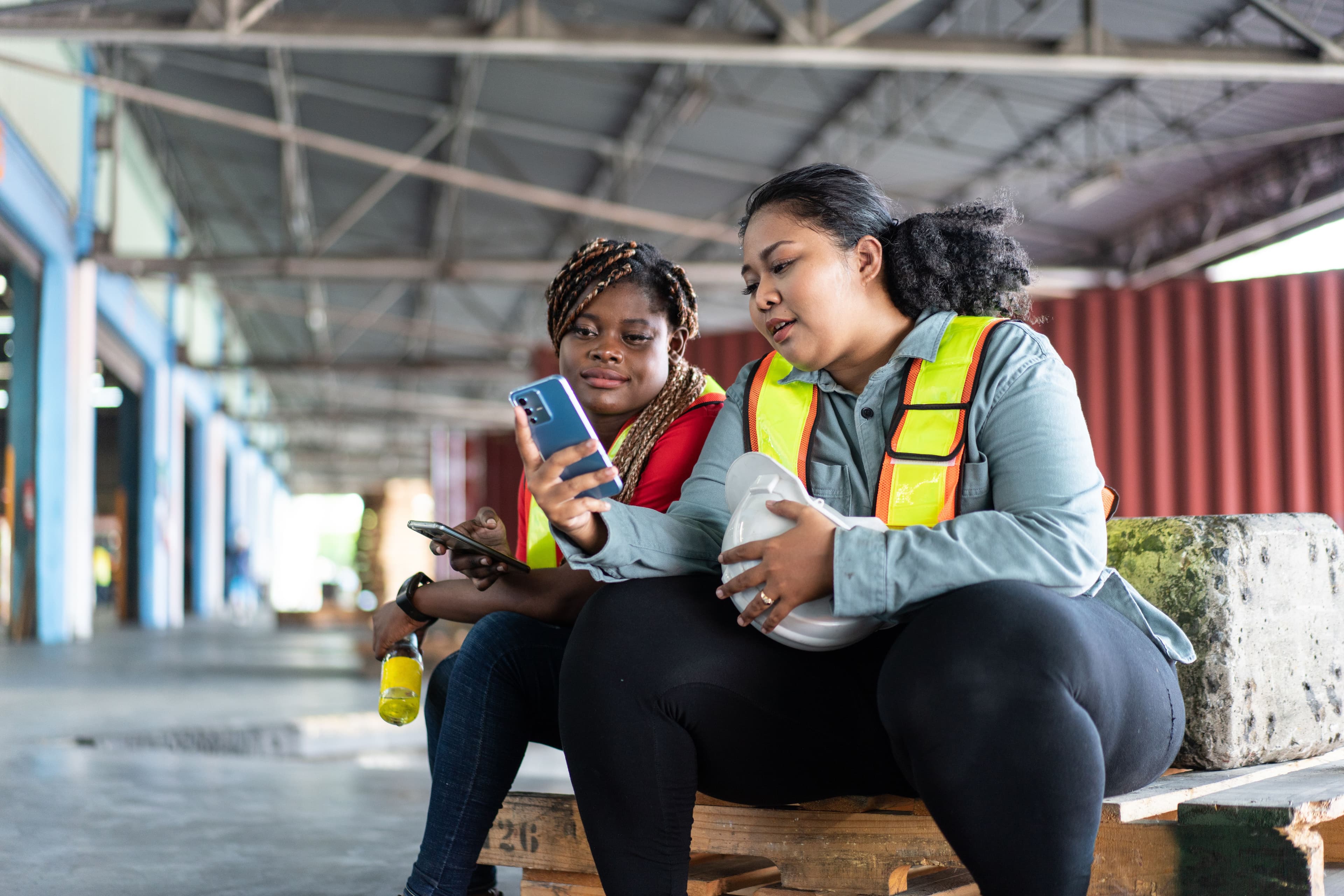 Breaking Barriers: Strategies to Engage Hard-to-Reach Employees