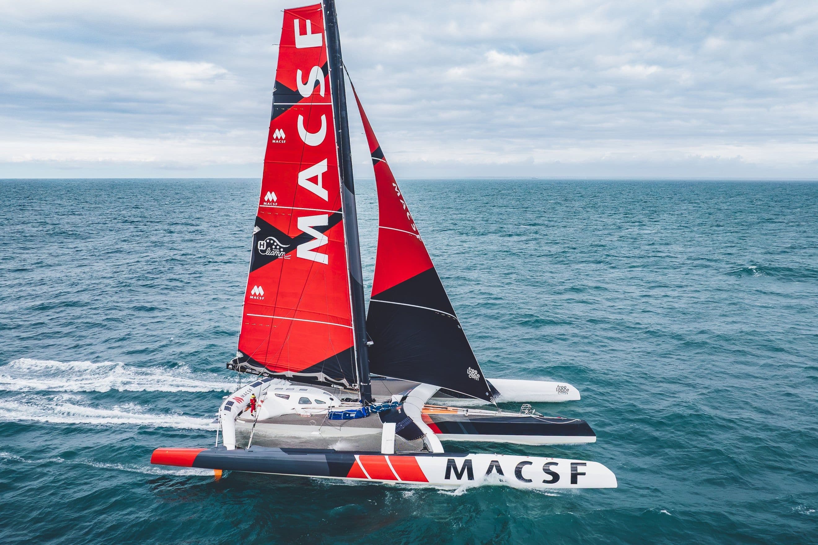 MACSF: Transforming Scattered Communication into a Unifying Internal Hub